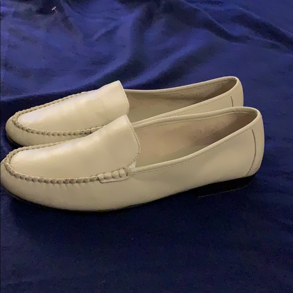 Mootsie Tootsies Shoes - Picture 3 of 5